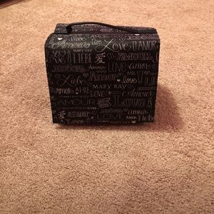 Mary Kay Travel Roll UP bag